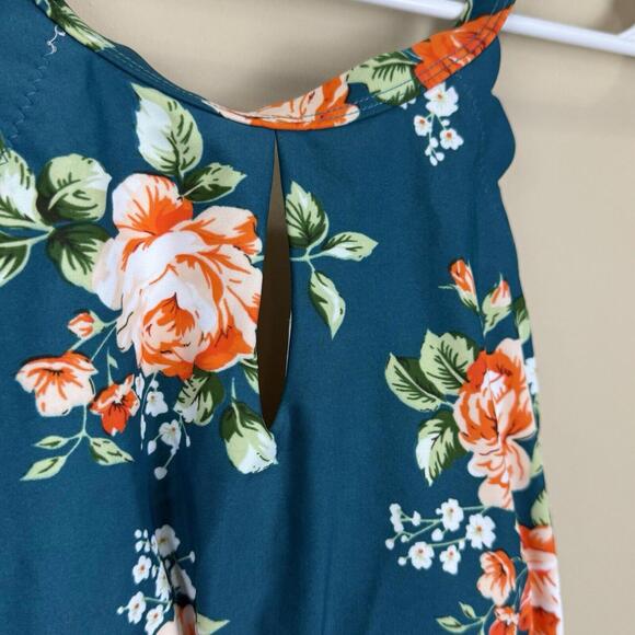 NWT Cupshe One Piece Swimsuit Size Medium Green Tropical Floral Green - Picture 2 of 8